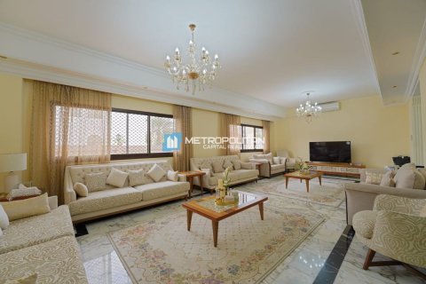 Купить коммерческую недвижимость в Al Manhal, Абу-Даби, ОАЭ 10 спален, 818м2, № 594611 - фото 4