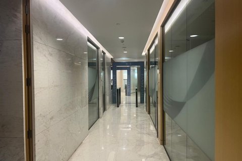 Üürile anda kontor asukohaga Al Khalidiya, Abu Dhabi, AÜE: 5800 m² Nr 594615 - pilt 23