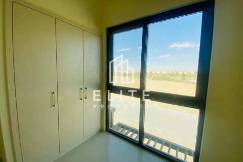 Villa in Dubai, UAE 3 bedrooms № 623452 - photo 6