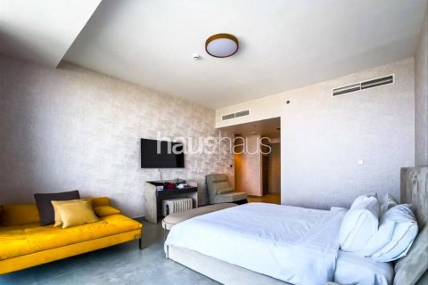 Appartamento in affitto a Dubai Marina, Dubai, EAU 3 camere da letto, 218 mq. № 626644 - foto 18