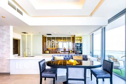 Appartamento in affitto a Dubai Marina, Dubai, EAU 3 camere da letto, 218 mq. № 626644 - foto 10