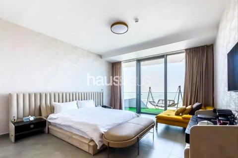Appartamento in affitto a Dubai Marina, Dubai, EAU 3 camere da letto, 218 mq. № 626644 - foto 15