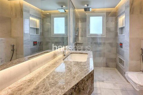Vilë në Meadows, Dubai, Emiratet e Bashkuara Arabe 5 dhoma gjumi, 353 m2. № 626649 - Foto 4
