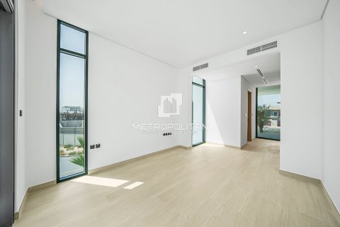 Villa in Dubai, UAE 5 bedrooms, 474 sq.m. № 593593 - photo 14