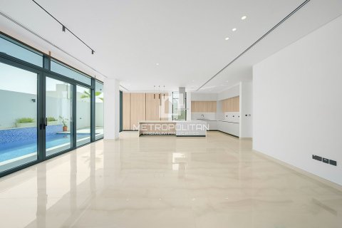 Villa in Dubai, UAE 5 bedrooms, 474 sq.m. № 593593 - photo 7
