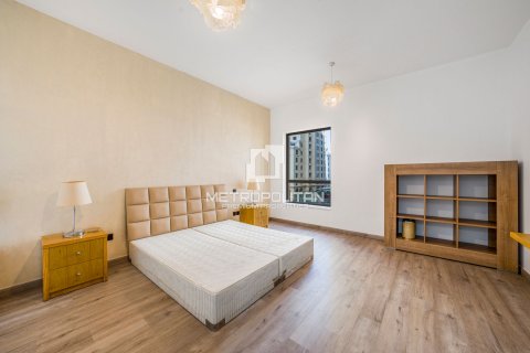 Apartment in Jumeirah Beach Residence, Dubai, UAE 2 bedrooms, 110 sq.m. № 593591 - photo 12