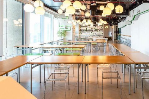 Dubai Marina、Dubai、UAE にある店舗の賃貸物件 384.6 m2、No574571 - 写真 2
