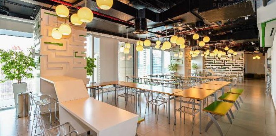 Dubai Marina、Dubai、UAEにある店舗 384.6 m2 No574571