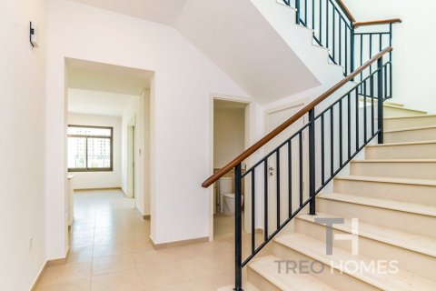 Řadový dům v Town Square, Dubai, SAE 4 ložnice, 225 m² Č.: 586716 - fotografie 4