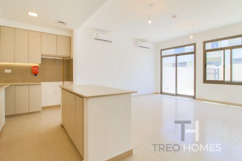 Řadový dům v Town Square, Dubai, SAE 4 ložnice, 225 m² Č.: 586716 - fotografie 5