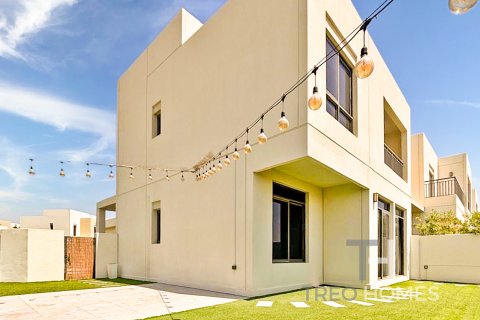 Rumah bandar di Town Square, Dubai, UAE 4 bilik tidur, 220 meter persegi № 586683 - foto 26