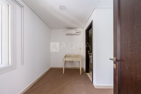Villa in Serena, Dubai, UAE 3 bedrooms, 259.9 sq.m. № 623351 - photo 5