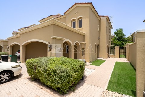 Villa in Serena, Dubai, UAE 3 bedrooms, 259.9 sq.m. № 623351 - photo 23