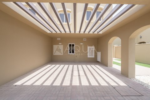 Villa in Serena, Dubai, UAE 3 bedrooms, 259.9 sq.m. № 623351 - photo 22