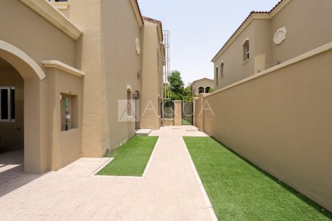 Villa in Serena, Dubai, UAE 3 bedrooms, 259.9 sq.m. № 623351 - photo 21
