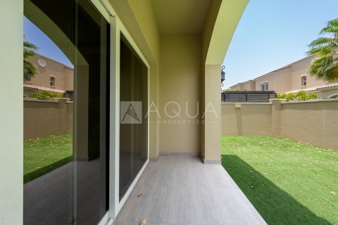 Villa in Serena, Dubai, UAE 3 bedrooms, 259.9 sq.m. № 623351 - photo 17