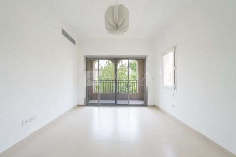 Villa in Serena, Dubai, UAE 3 bedrooms, 259.9 sq.m. № 623351 - photo 7
