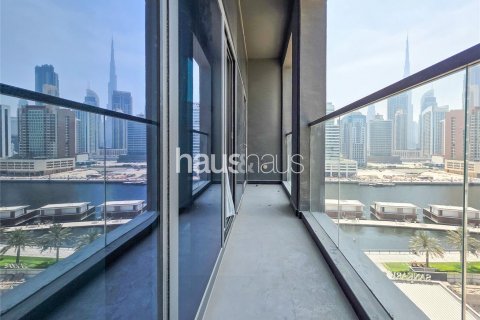Apartmen di Business Bay, Dubai, UAE 1 bilik tidur, 56 meter persegi № 625904 - foto 15