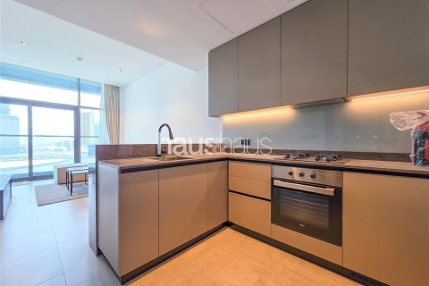 Apartmen di Business Bay, Dubai, UAE 1 bilik tidur, 56 meter persegi № 625904 - foto 3