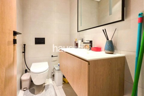 Apartament në Business Bay, Dubai, Emiratet e Bashkuara Arabe 3 dhoma gjumi, 156 m2. № 625906 - Foto 13