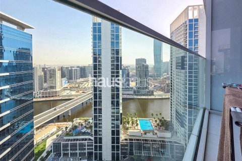 Apartament në Business Bay, Dubai, Emiratet e Bashkuara Arabe 3 dhoma gjumi, 156 m2. № 625906 - Foto 4