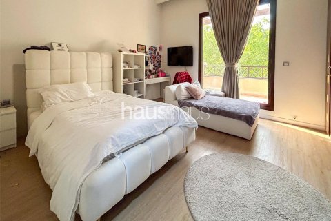 Řadový dům v Mudon, Dubai, SAE 4 ložnice, 352 m² Č.: 625905 - fotografie 6