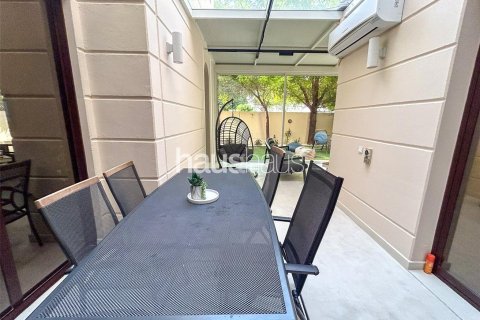 Řadový dům v Mudon, Dubai, SAE 4 ložnice, 352 m² Č.: 625905 - fotografie 19