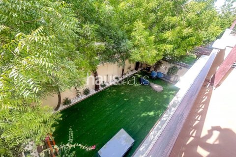 Řadový dům v Mudon, Dubai, SAE 4 ložnice, 352 m² Č.: 625905 - fotografie 5