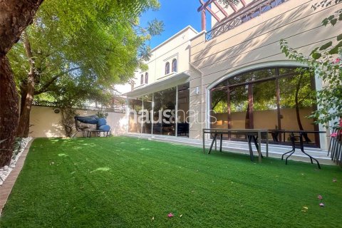 Řadový dům v Mudon, Dubai, SAE 4 ložnice, 352 m² Č.: 625905 - fotografie 2