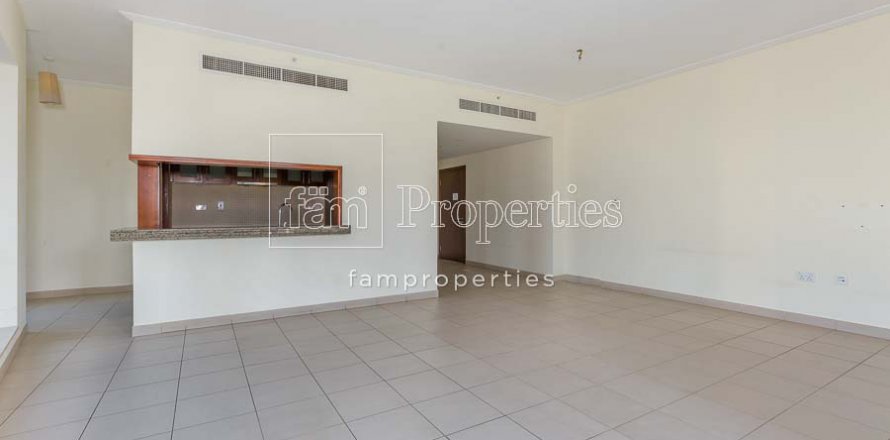 Apartment in Downtown Dubai (Downtown Burj Dubai), UAE 2 bedrooms, 156 sq.m. № 3867