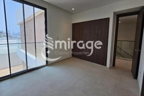 Villa till försäljning i Saadiyat Island, Abu Dhabi, UAE 4 sovrum, 629.3 kvm Nr. 596968 - fotografi 3