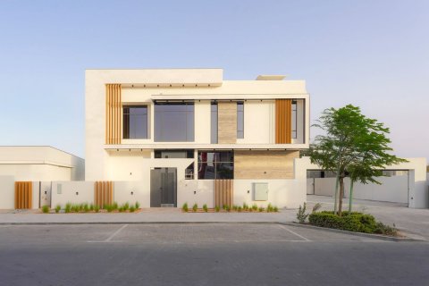 Hartanah komersil di Yas Island, Abu Dhabi, UAE 6 bilik tidur, 750 meter persegi № 594097 - foto 1