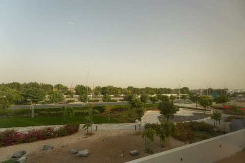 Hartanah komersil di Yas Island, Abu Dhabi, UAE 6 bilik tidur, 750 meter persegi № 594097 - foto 12