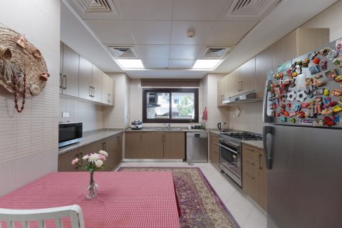 Proprietà commerciale in vendita a Al Salam Street, Abu Dhabi, EAU 269 mq. № 593912 - foto 6