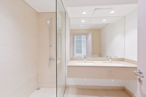 Byt na Yas Island, Abu Dhabi, SAE 3 ložnice, 130 m² Č.: 593907 - fotografie 16
