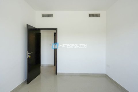 Apartment in Al Reef, Abu Dhabi, UAE 3 bedrooms, 147 sq.m. № 593910 - photo 8