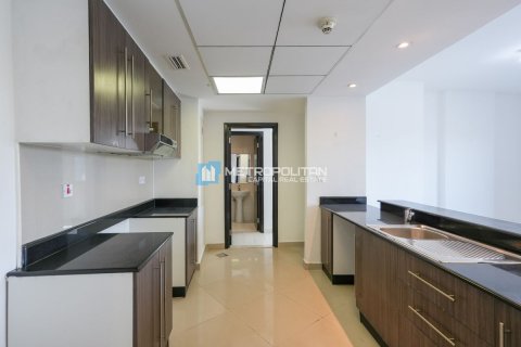 Apartment in Al Reef, Abu Dhabi, UAE 3 bedrooms, 147 sq.m. № 593910 - photo 7