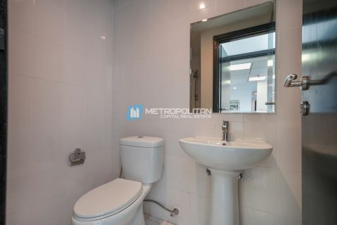 Apartment in Al Reef, Abu Dhabi, UAE 3 bedrooms, 147 sq.m. № 593910 - photo 13