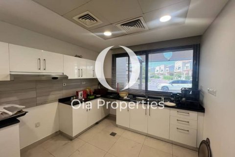 Vila v Abu Dhabi, SAE 3 ložnice, 198 m² Č.: 608667 - fotografie 5
