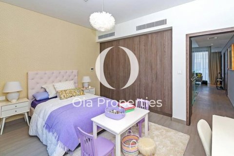 Řadový dům na Yas Island, Abu Dhabi, SAE 3 ložnice, 334 m² Č.: 608668 - fotografie 11