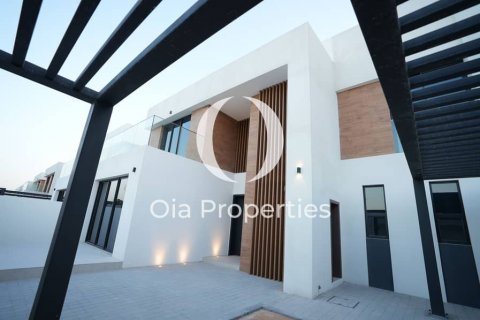 阿联酋 Abu Dhabi Saadiyat Island 待售 : 4 卧, 629 平方米 , 编号608669 - 照片 2