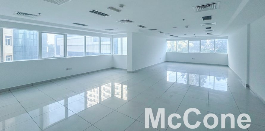 Kantoor in Al Barsha, Dubai, VAE 83.8 vr.m. nr 586808