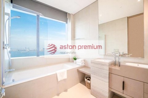 Müüa korter asukohaga Jumeirah Beach Residence, Dubai, AÜE: 3 magamistoaga, 180.1 m² Nr 623989 - pilt 13