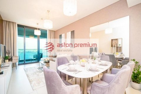 Müüa korter asukohaga Jumeirah Beach Residence, Dubai, AÜE: 3 magamistoaga, 180.1 m² Nr 623989 - pilt 8