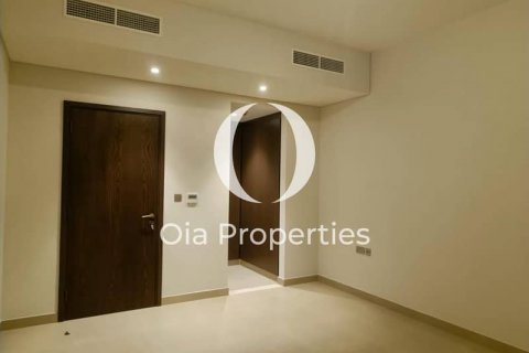 Townhouse in Abu Dhabi, UAE 3 bedrooms, 149 sq.m. № 608856 - photo 9
