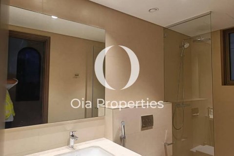 Townhouse in Abu Dhabi, UAE 3 bedrooms, 149 sq.m. № 608856 - photo 10
