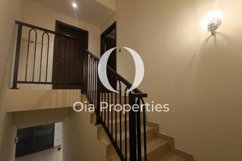 Townhouse in Abu Dhabi, UAE 3 bedrooms, 149 sq.m. № 608856 - photo 6