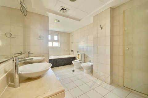 Byt v Palm Jumeirah, Dubai, SAE 3 ložnice, 206.1 m² Č.: 576837 - fotografie 23