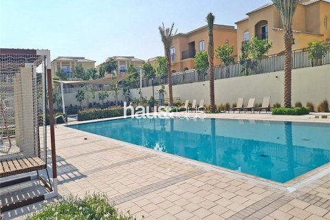 Townhouse in Dubai Land, Dubai, UAE 3 bedrooms, 244 sq.m. № 626033 - photo 15