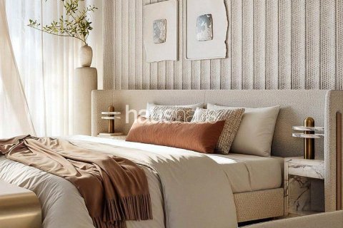 Villa in Dubai Investment Park, UAE 4 bedrooms, 355 sq.m. № 626032 - photo 3